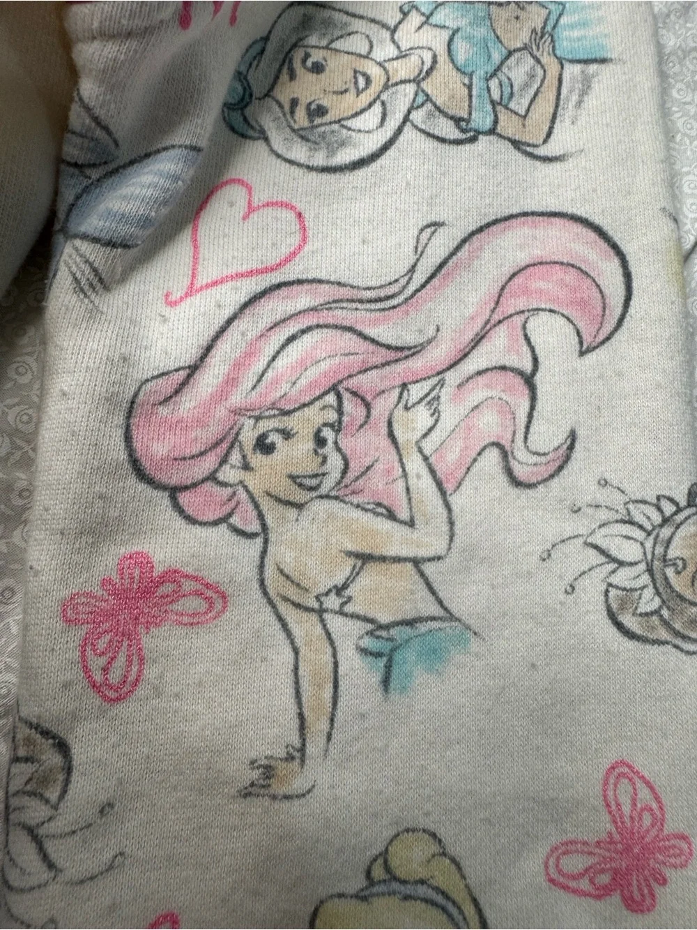 Disney Princess Girl's Character Print Full-Zip Hoodie Ariel Cinderella size 6